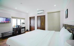 Hanoi Lake View Hotel